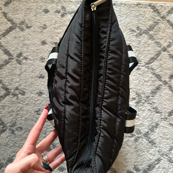 Sephora Puffy Puffer Quilted Large Crossbody Tote Travel Bag Black & White - Picture 7 of 9